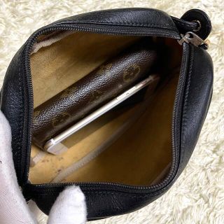 【LOEWE】ロエベ ナッパアイレ ハンドバッグ アナグラム 餃子型 レザー×ゴールド金具 /kt03930kw ゴールド