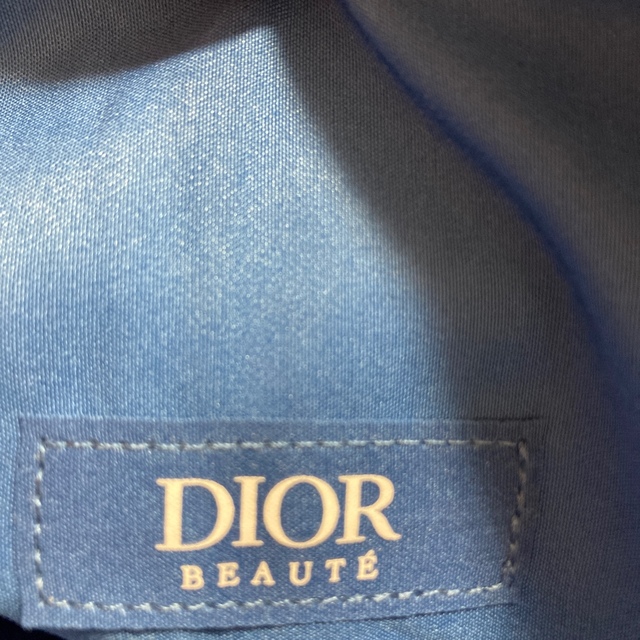 Christian Dior(クリスチャンディオール)のクリスチャンディオール　ポーチ（新品未使用） レディースのファッション小物(ポーチ)の商品写真