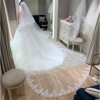 ヴェラウォン(Vera Wang)の美品♢WITH A WHITE ウェディング ロング ベール(ウェディングドレス)