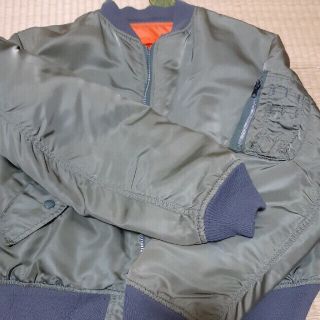 ALPHA INDUSTRIES - 旧ロゴ ALPHA INDUSTRIES MA-1 US アルファ