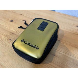 コロンビア(Columbia)のColumbia コロンビア ミニバッグ NiobeVI PU2012　ゴール　(その他)