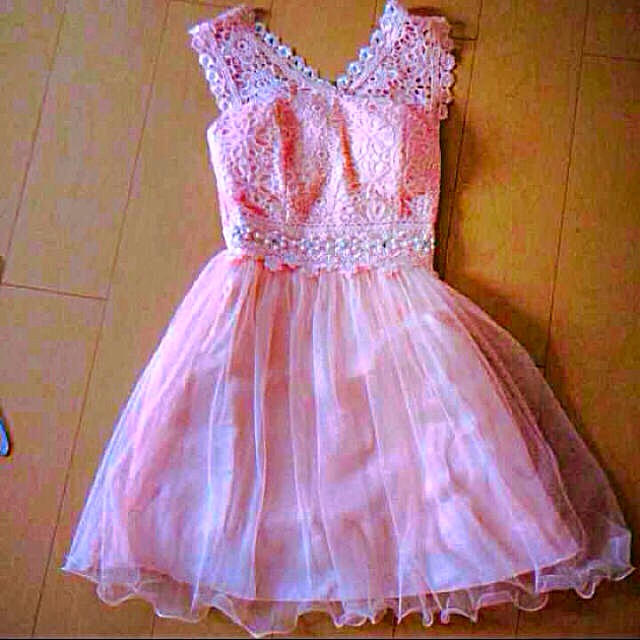 dazzy store(デイジーストア)のDAZZY♡ピンク ミニドレス！ほぼ新品 レディースのフォーマル/ドレス(ミニドレス)の商品写真