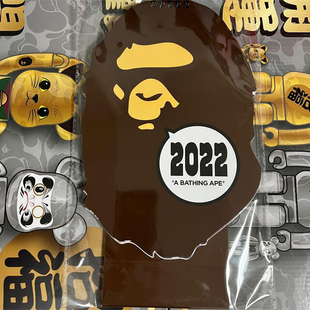 A BATHING APE(アベイシングエイプ)のBAPE 2022年 カレンダー インテリア/住まい/日用品の文房具(カレンダー/スケジュール)の商品写真