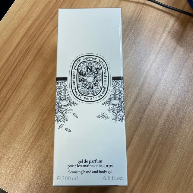 diptyque(ディプティック)のたか様専用diptyque ハンド&ボディ　ウォッシュジェル　オー デ サンス コスメ/美容のボディケア(ボディソープ/石鹸)の商品写真