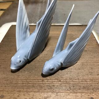 骨董品　置物　飛魚2体　アンティーク(彫刻/オブジェ)