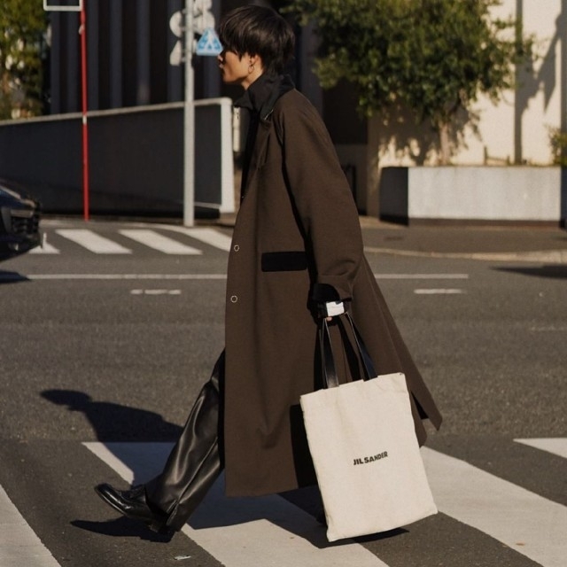 SUNSEA(サンシー)のSUNSEA 18AW POLYYS WOOL COAT【ブラウン色・サイズ2】 メンズのジャケット/アウター(チェスターコート)の商品写真