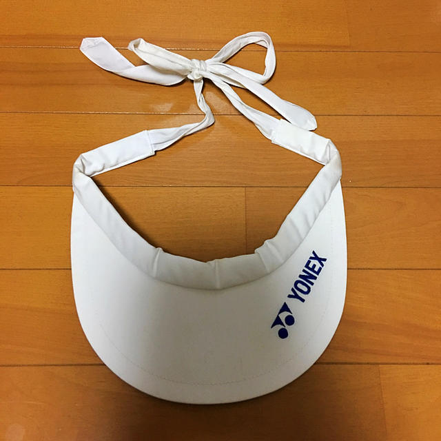 YONEX(ヨネックス)のYONEX サンバイザー スポーツ/アウトドアのテニス(ウェア)の商品写真