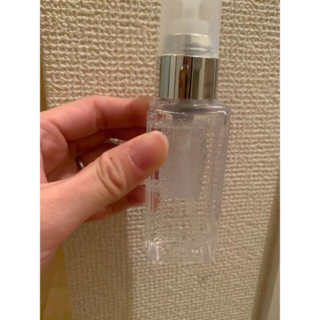 JILLSTUART(ジルスチュアート)のヘアオイル ホワイトフローラル 60ml コスメ/美容のヘアケア/スタイリング(トリートメント)の商品写真