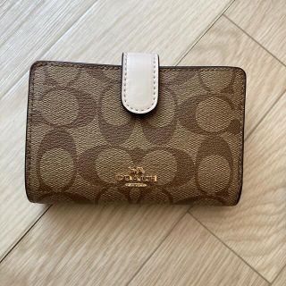 コーチ(COACH)のCOACH 二つ折り財布 シグネチャー PVC レザー (財布)