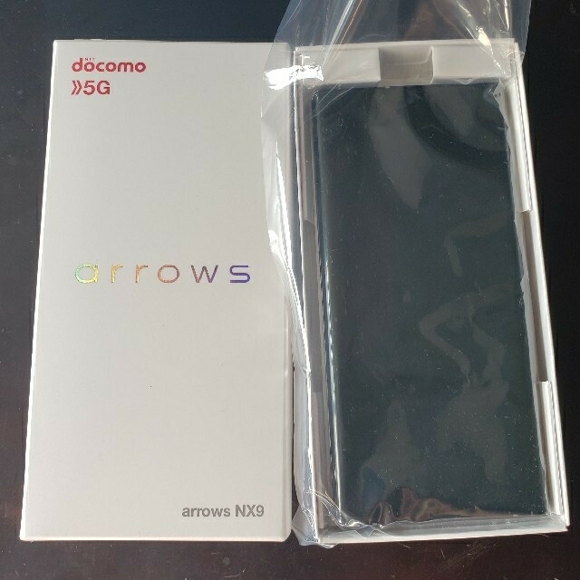 有カラーARROWS NX9 F-52A 5G docomo ネイビー　新品　未使用