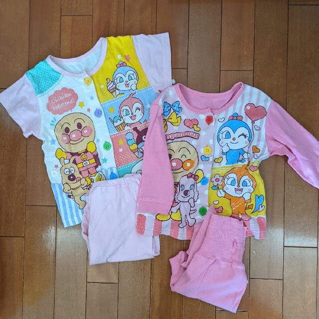 アンパンマン(アンパンマン)のアンパンマンパジャマ90＆95 キッズ/ベビー/マタニティのキッズ服女の子用(90cm~)(パジャマ)の商品写真