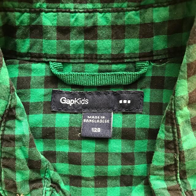 GAP Kids(ギャップキッズ)のGAP 120サイズ　シャツ キッズ/ベビー/マタニティのキッズ服男の子用(90cm~)(Tシャツ/カットソー)の商品写真