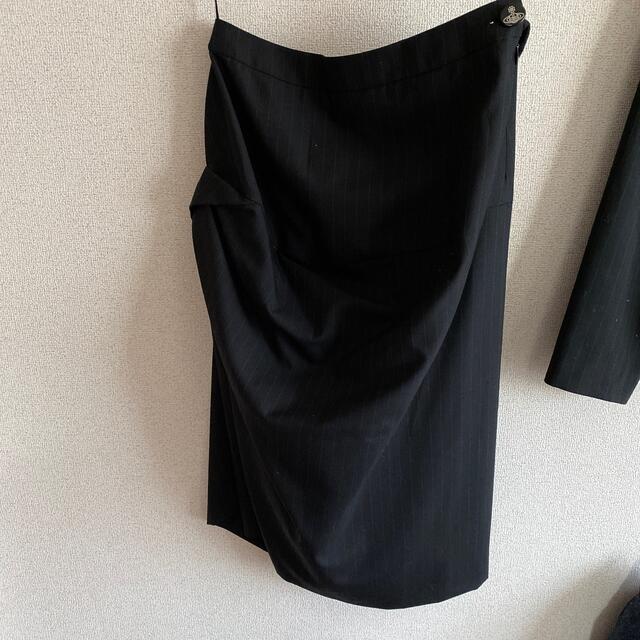 Vivienne Westwood(ヴィヴィアンウエストウッド)の送料込!!Vivienne Westwoodセットアップ スーツ 美品size3 レディースのフォーマル/ドレス(スーツ)の商品写真