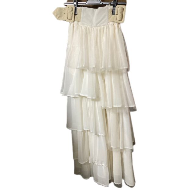 la belle Etude(ラベルエチュード)のLA BELLE ETUDE フリル　パンツ レディースのスカート(ロングスカート)の商品写真