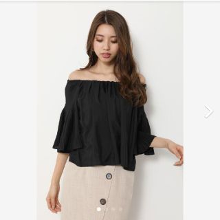 リエンダ(rienda)のrienda　Off Shoulder Flare SLV TOP　ブラック　黒(カットソー(長袖/七分))