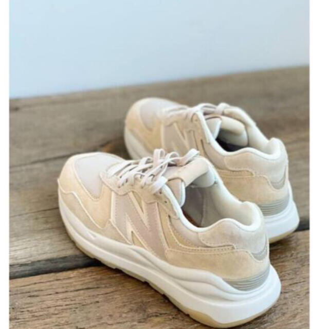 ✨新品４０%以上オフ✨new balance スニーカー