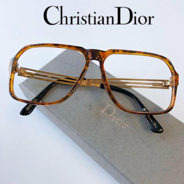 Christian Dior(クリスチャンディオール)のDior クリスチャンディオール　メガネ　フレーム　眼鏡　CD ロゴ　金具　小物 レディースのファッション小物(サングラス/メガネ)の商品写真