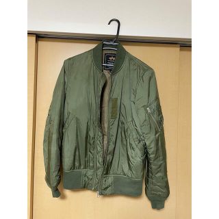 アルファインダストリーズ(ALPHA INDUSTRIES)のアルファインダストリーズ　ALPHA INDUSTRIES メンズ　カーキ(ブルゾン)