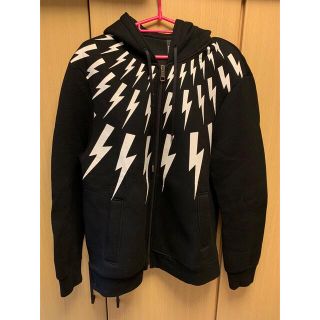 国内正規 17AW Neil Barrett ニールバレット ボルト パーカー smcint.com