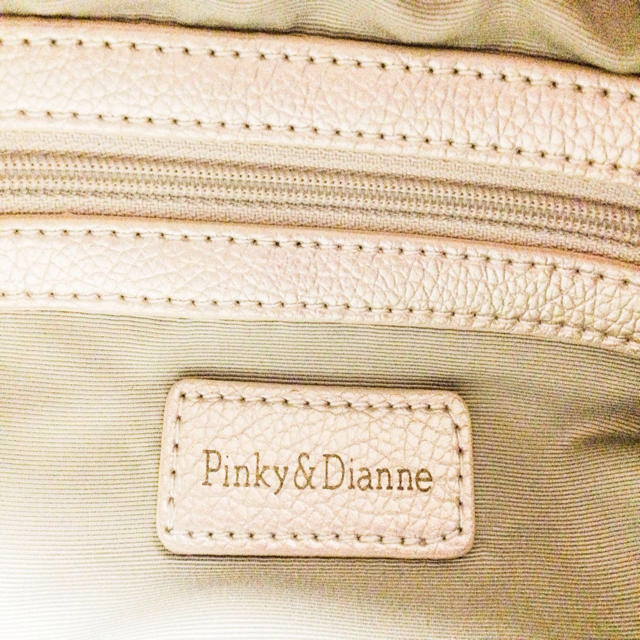 Pinky&Dianne(ピンキーアンドダイアン)のPinky＆Dianne♪送料込♪バッグ レディースのバッグ(ショルダーバッグ)の商品写真