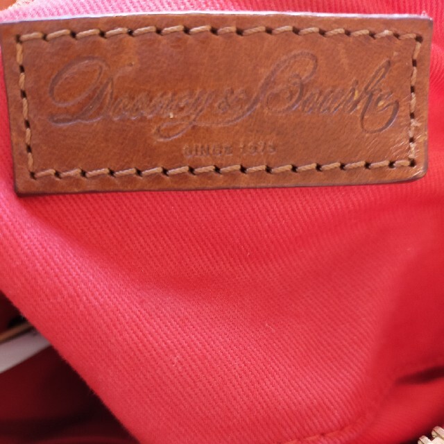 dooney&bourke レディースのバッグ(ショルダーバッグ)の商品写真