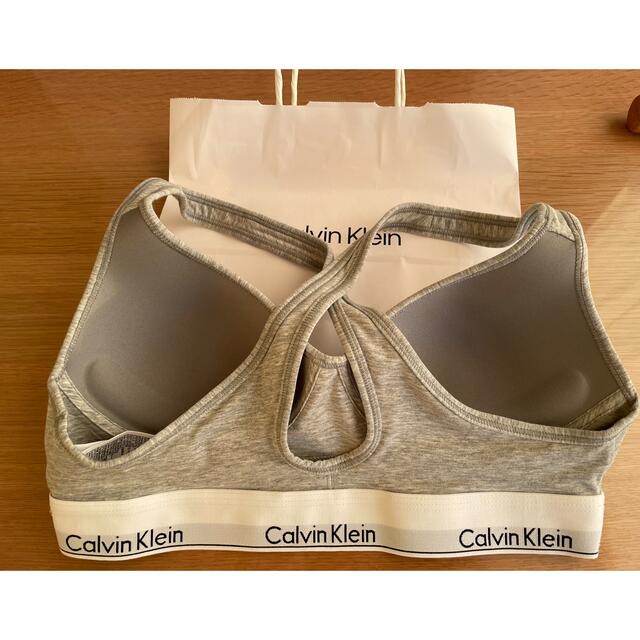 Calvin Klein(カルバンクライン)のcalvin klein ブラレット　Ｌ レディースの下着/アンダーウェア(ブラ)の商品写真
