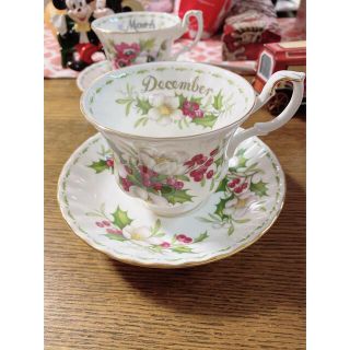 ロイヤルアルバート(ROYAL ALBERT)のロイヤルアルバート　クリスマスローズ　December (食器)