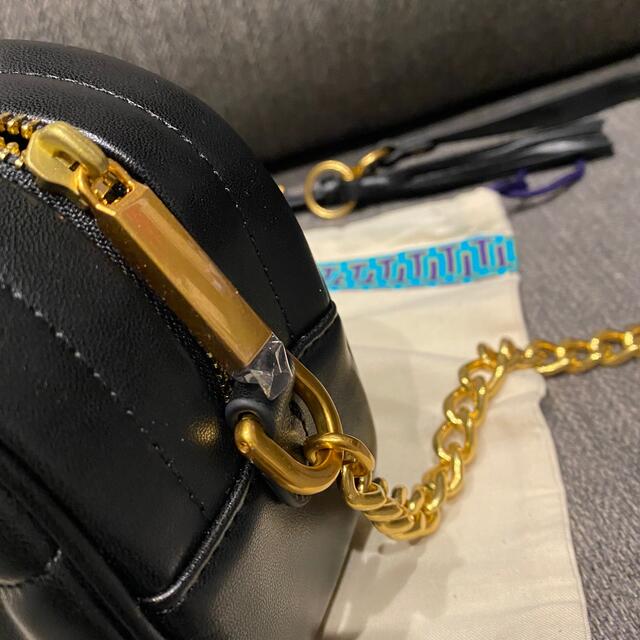 Tory Burch(トリーバーチ)の新品　正規品　トリーバーチ  キラシェブロン　ショルダー バッグ レディースのバッグ(ショルダーバッグ)の商品写真