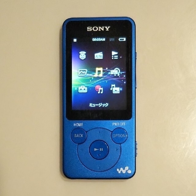 WALKMAN(ウォークマン)のソニーWALKMAN NW-E083(4GB,ブルー) スマホ/家電/カメラのオーディオ機器(ポータブルプレーヤー)の商品写真