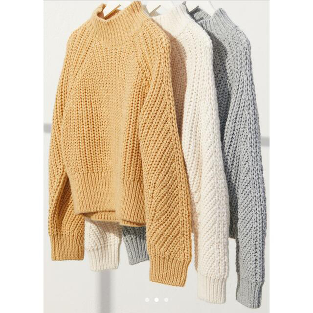 H&M(エイチアンドエム)の《即発送可》H&M チャンキーニット　イエロー レディースのトップス(ニット/セーター)の商品写真