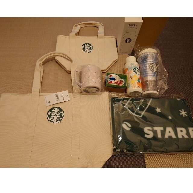 Starbucks Coffee(スターバックスコーヒー)のスタバ　スターバックス　福袋　2021 2022 インテリア/住まい/日用品のキッチン/食器(タンブラー)の商品写真