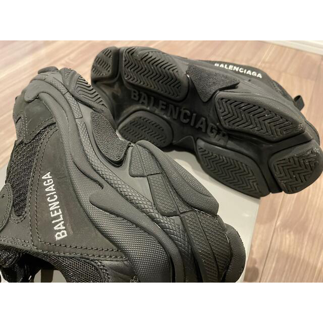 Balenciaga(バレンシアガ)のBALENCIAGA Triple S スニーカー バレンシアガ トリプルエス レディースの靴/シューズ(スニーカー)の商品写真