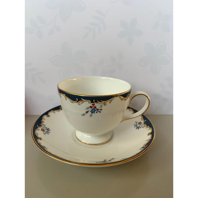 WEDGWOOD(ウェッジウッド)のウェッジウッド　カップandソーサー　5客あり。単品のお値段となります。 インテリア/住まい/日用品のキッチン/食器(グラス/カップ)の商品写真