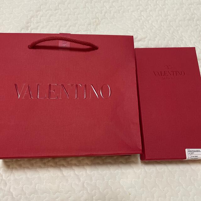 VALENTINO(ヴァレンティノ)のサラ様専用　VALENTINO レディースのファッション小物(財布)の商品写真