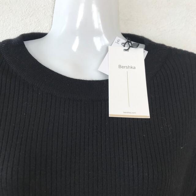 Bershka(ベルシュカ)の【新品】Bershka ベルシュカ エンジェルスリーブ ニット セーター　M レディースのトップス(ニット/セーター)の商品写真