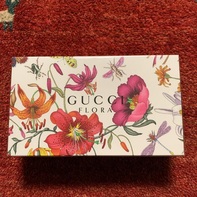 Gucci(グッチ)のGUCCI FLORA  香水 コスメ/美容の香水(香水(女性用))の商品写真