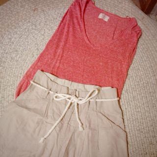 ザラ(ZARA)のZARAトップス(Tシャツ(半袖/袖なし))