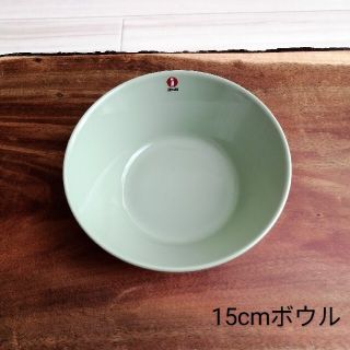 イッタラ(iittala)の廃盤 イッタラ ティーマ ボウル 15cm セラドングリーン 新品 未使用(食器)