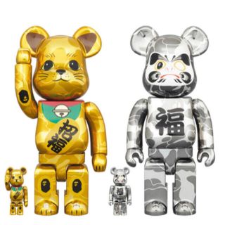 アベイシングエイプ(A BATHING APE)のBE@RBRICK BAPE® 招き猫 金メッキ&達磨 銀メッキ100%400%(その他)