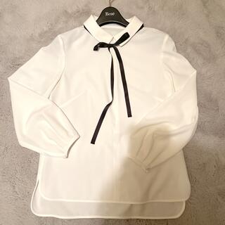 ルネ(René)のRene 白襟ブラウス　ブラックリボン付き(シャツ/ブラウス(半袖/袖なし))