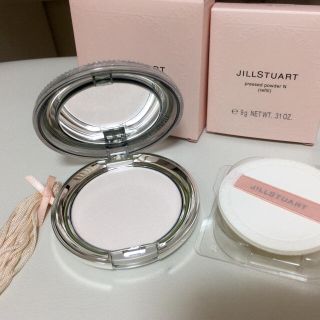 ジルスチュアート(JILLSTUART)の【新品定価¥5400最終お値下げ♪】ケース込 ジルスチュアート プレストパウダー(フェイスパウダー)