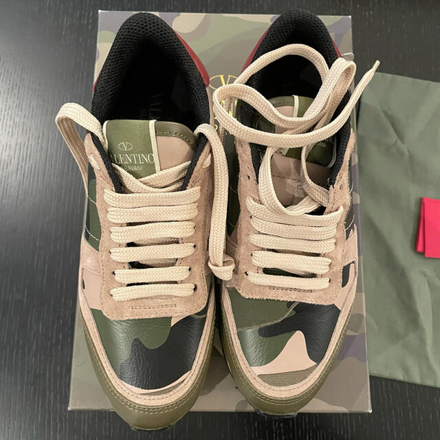 未使用 VALENTINO ヴァレンティノ スニーカー 35-