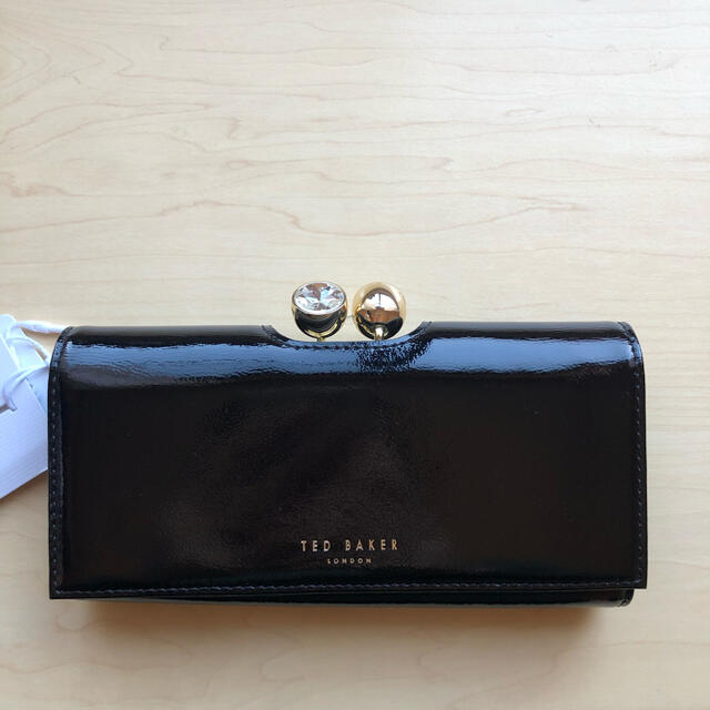 ☆新品☆TED BAKER 牛革 レザー 長財布 クリスタル付き がま口 黒