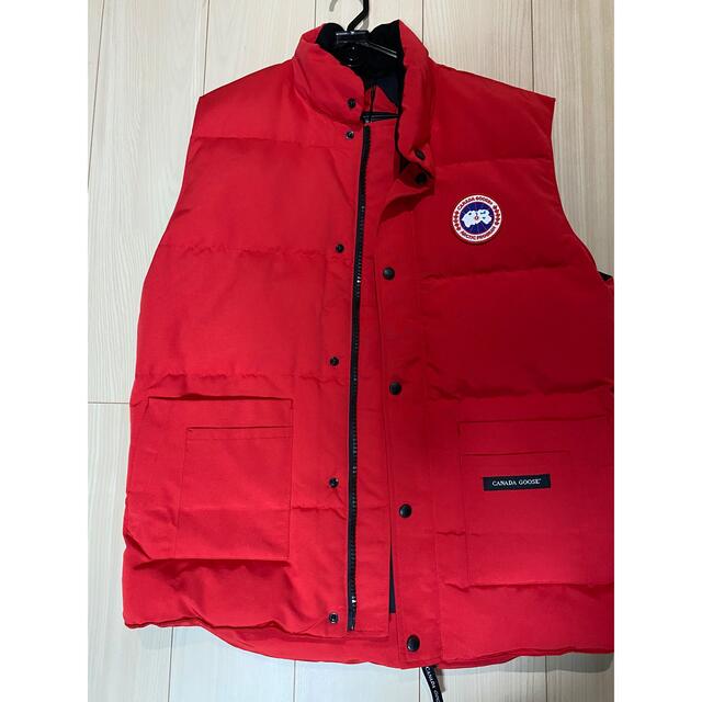 CANADA GOOSE(カナダグース)のカナダグース　ベスト メンズのジャケット/アウター(ダウンベスト)の商品写真