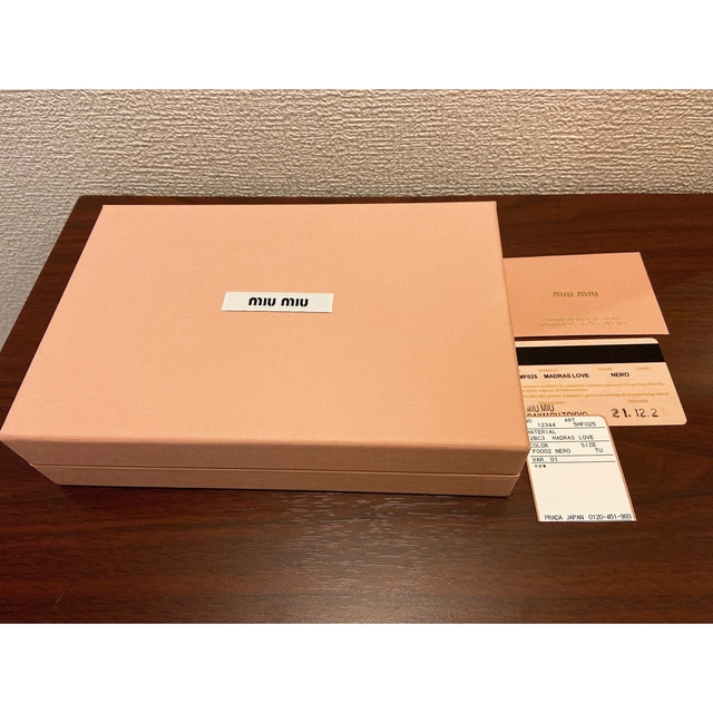 定価の3割引♡マドラス ラブ エンベロープ財布