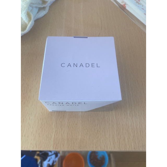 CANADEL 1箱 コスメ/美容のスキンケア/基礎化粧品(オールインワン化粧品)の商品写真