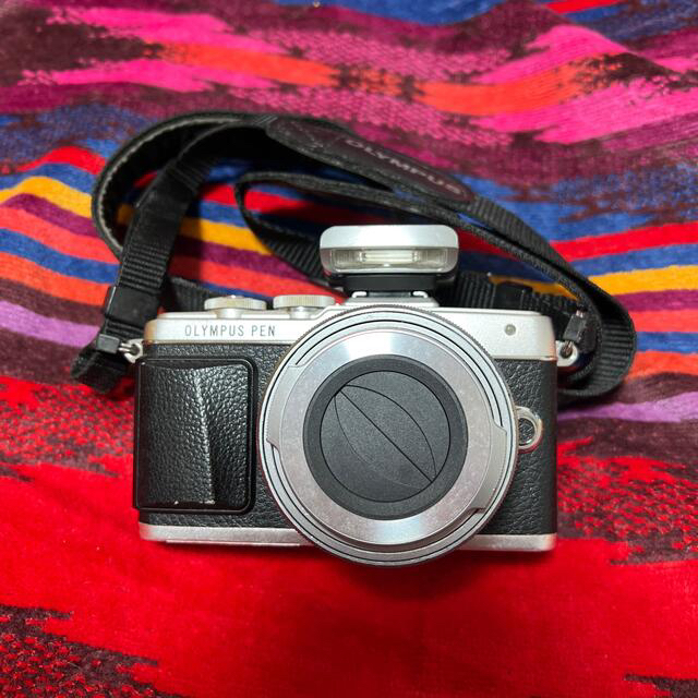 OLYMPUS PEN E-PL7