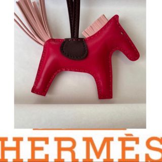 エルメス(Hermes)の【Rose様専用】エルメス ロデオ ロデオチャーム pmフランボワーズ 新品(バッグチャーム)