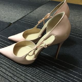 クリスチャンルブタン(Christian Louboutin)のルブタン♡ピンクベージュパンプス(ハイヒール/パンプス)