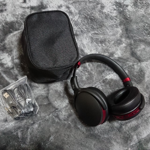 ノイズキャンセリング bluetoothヘッドホン